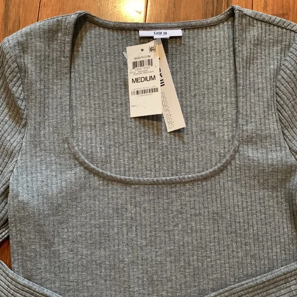 NWT Body con bodysuit - Picture 5 of 8